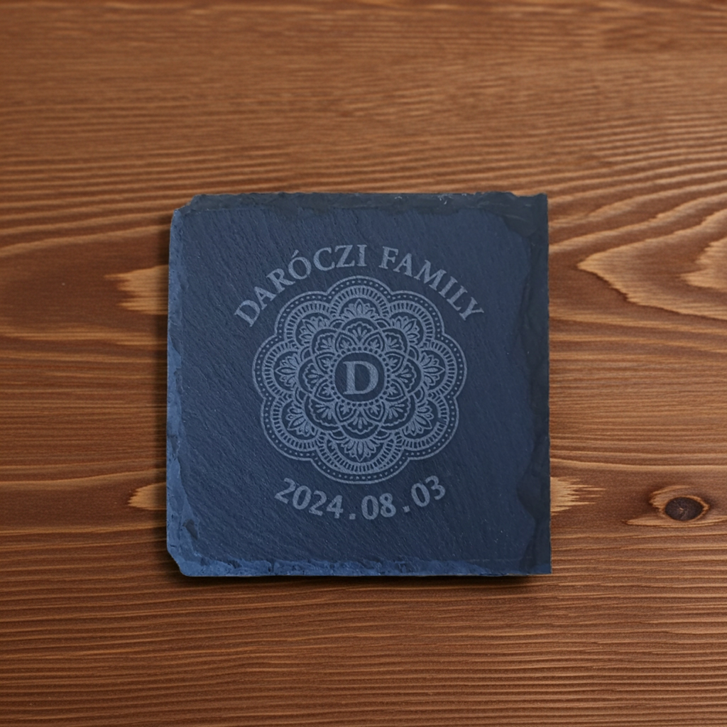 Egyedileg gravírozott kő poháralátét (4 db)